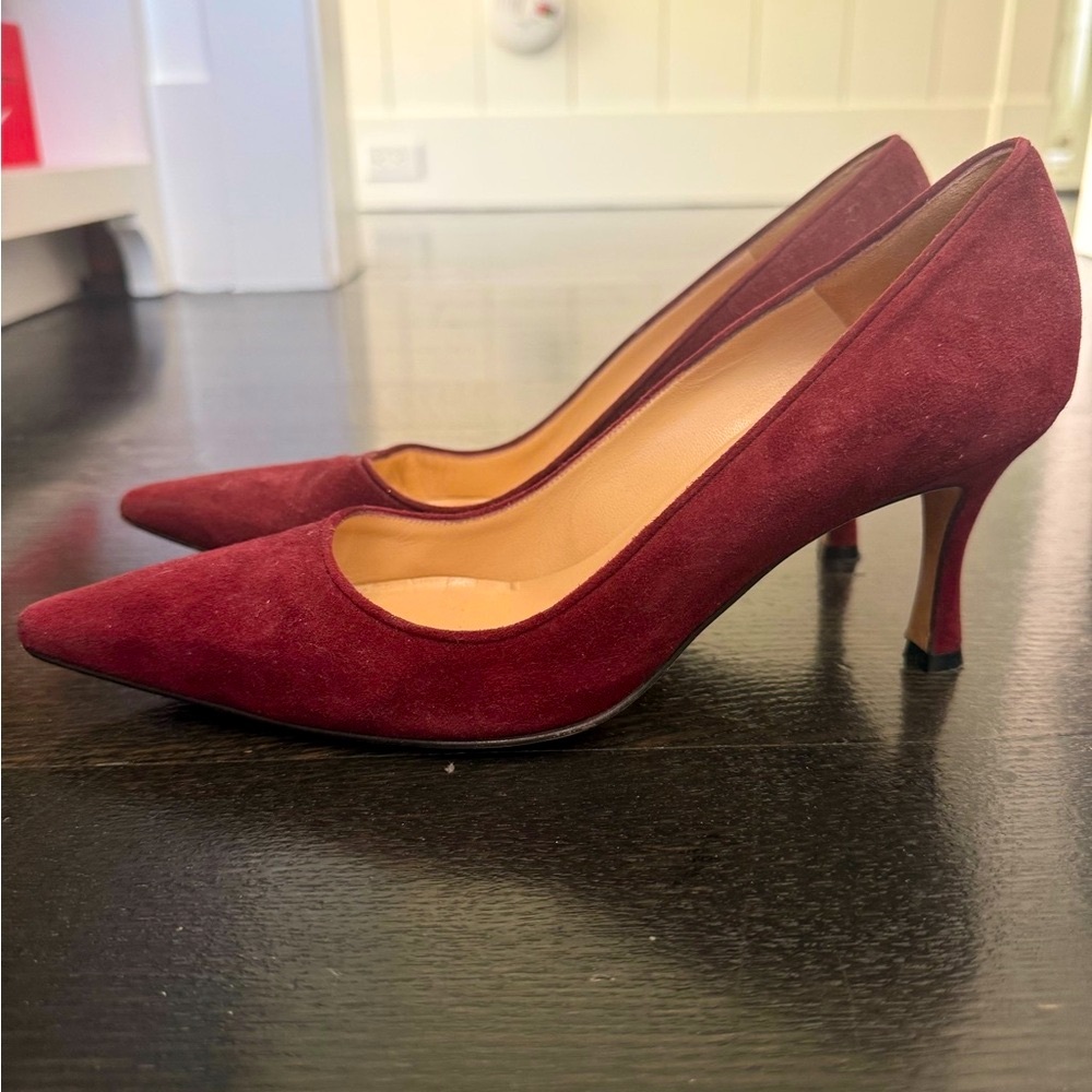 Manolo Blahnik Dark Merlot Suede Stilettos Mint Condition Size 38.5